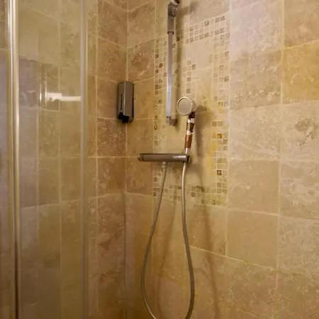 5 Stylish In Chatelet Minutes From Pompidou Appartement Parijs